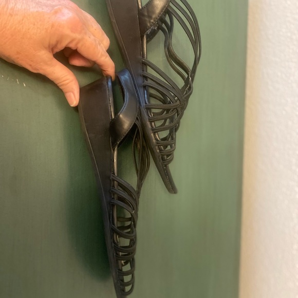 Impo Black Rogue Wedge Sandals - Size 10 - Picture 8 of 8